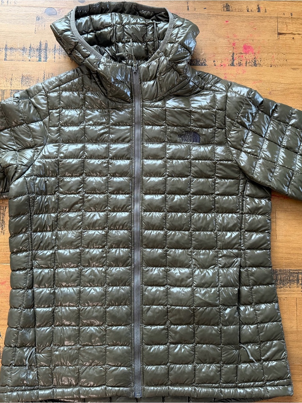 The North Face Shiny Olive Quilted Packable Jacket with Embroidered Logo - Picture 1 of 6